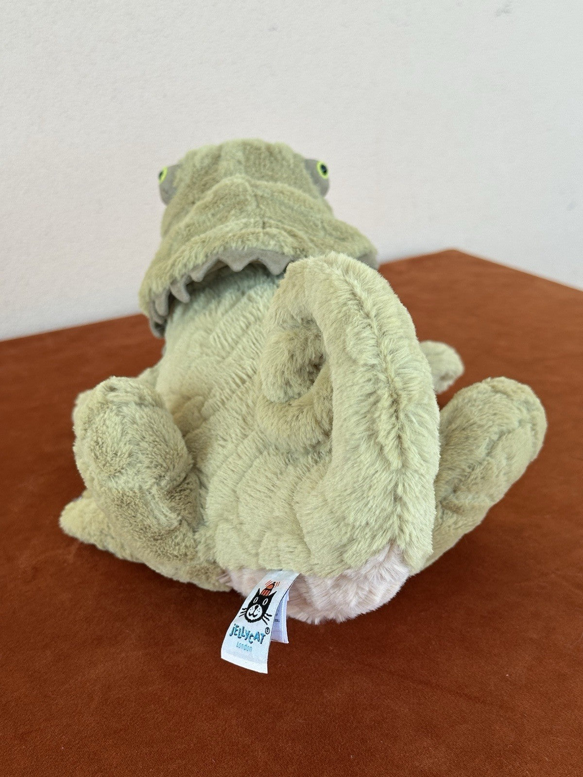 Jellycat Logan Lizard NWOT Green Reptile Soft Toy Retired Rare Collectible Plush