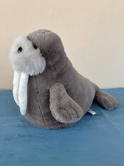 Peluche JellyCat grande Willie Walrus mammifero marino in pensione zanna mammifero marino cm.40