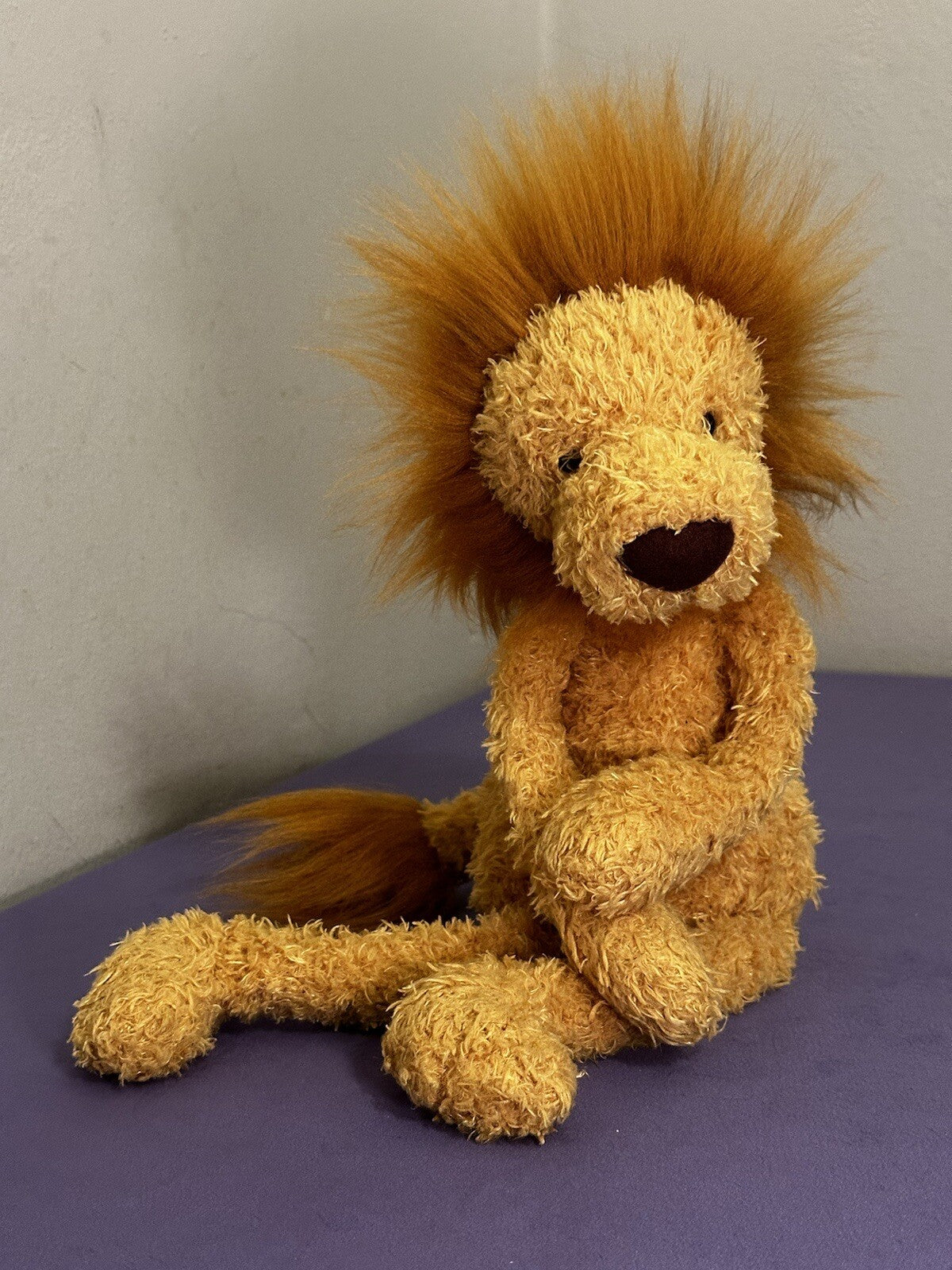 Peluche Jellycat Wild Thing Lion gambe lunghe fagiolo coccoloso morbido raro ritirato-