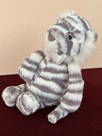 Jellycat Medium Bashful Sacha Snow Tiger BNWOT Rare Retired Big Cat Plush Toy