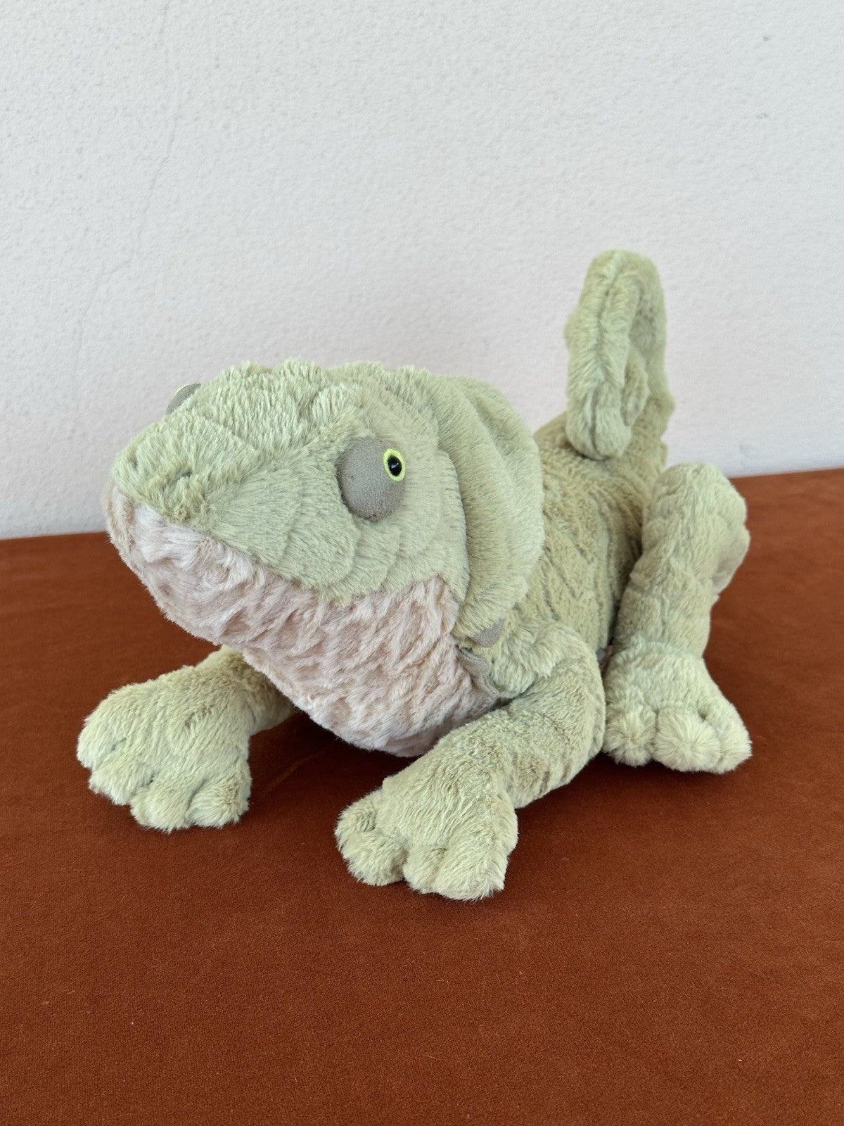 Jellycat Logan Lizard NWOT Green Reptile Soft Toy Retired Rare Collectible Plush
