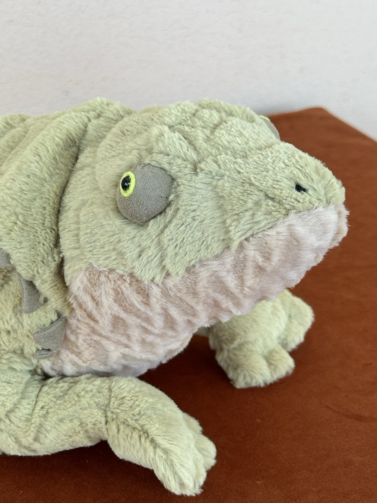 Jellycat Logan Lizard NWOT Green Reptile Soft Toy Retired Rare Collectible Plush