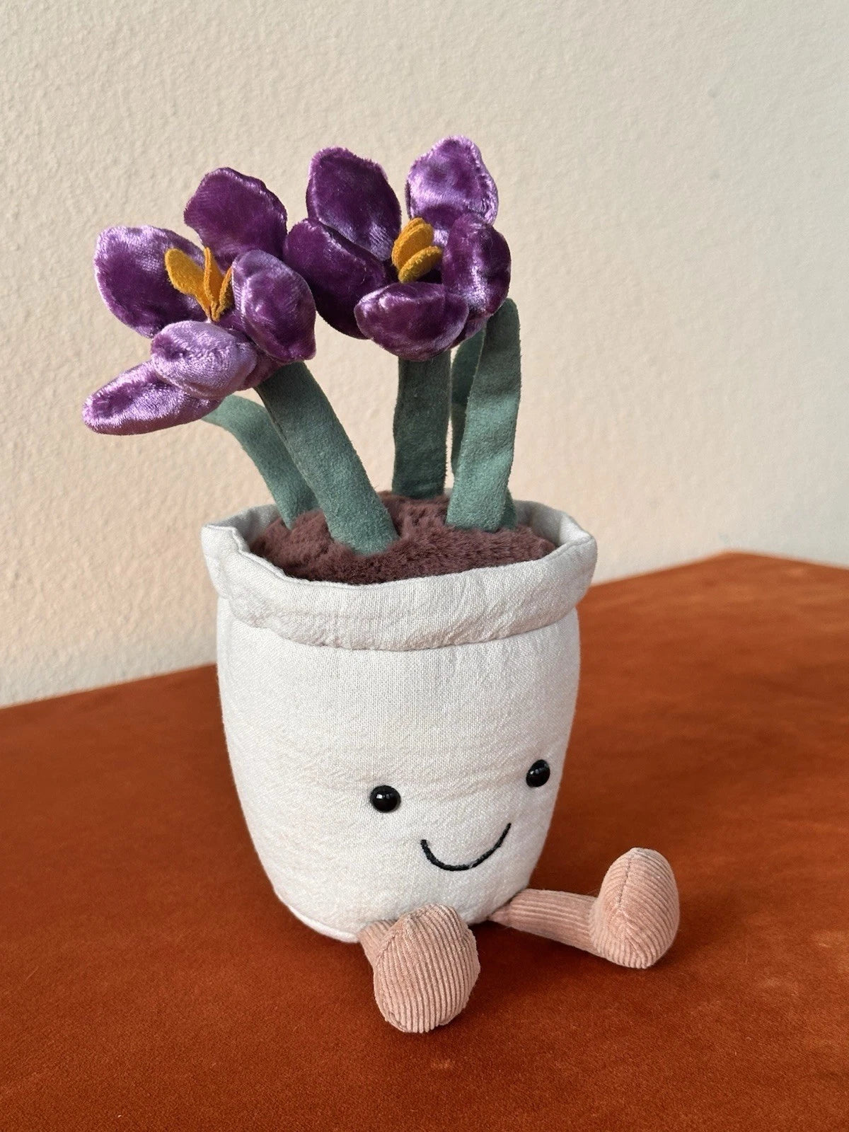 Jellycat Amuseables Crocus BNWOT Plant In Pot Rare Retired Purple Flowers Plush