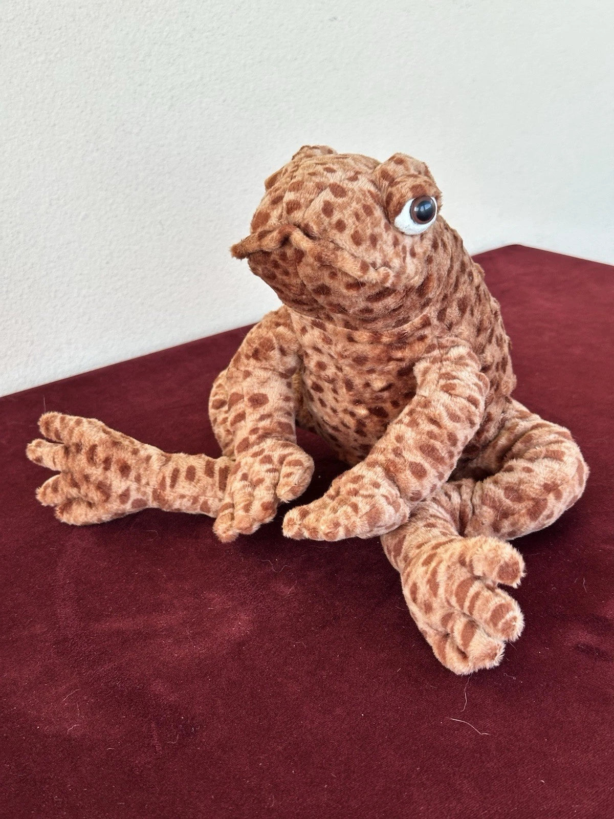 Jellycat Toby Toad BNWOT Medium Brown Soft Toy Beanie 12in Retired Rare Plush