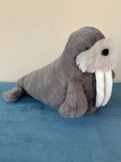 Peluche JellyCat grande Willie Walrus mammifero marino in pensione zanna mammifero marino cm.40