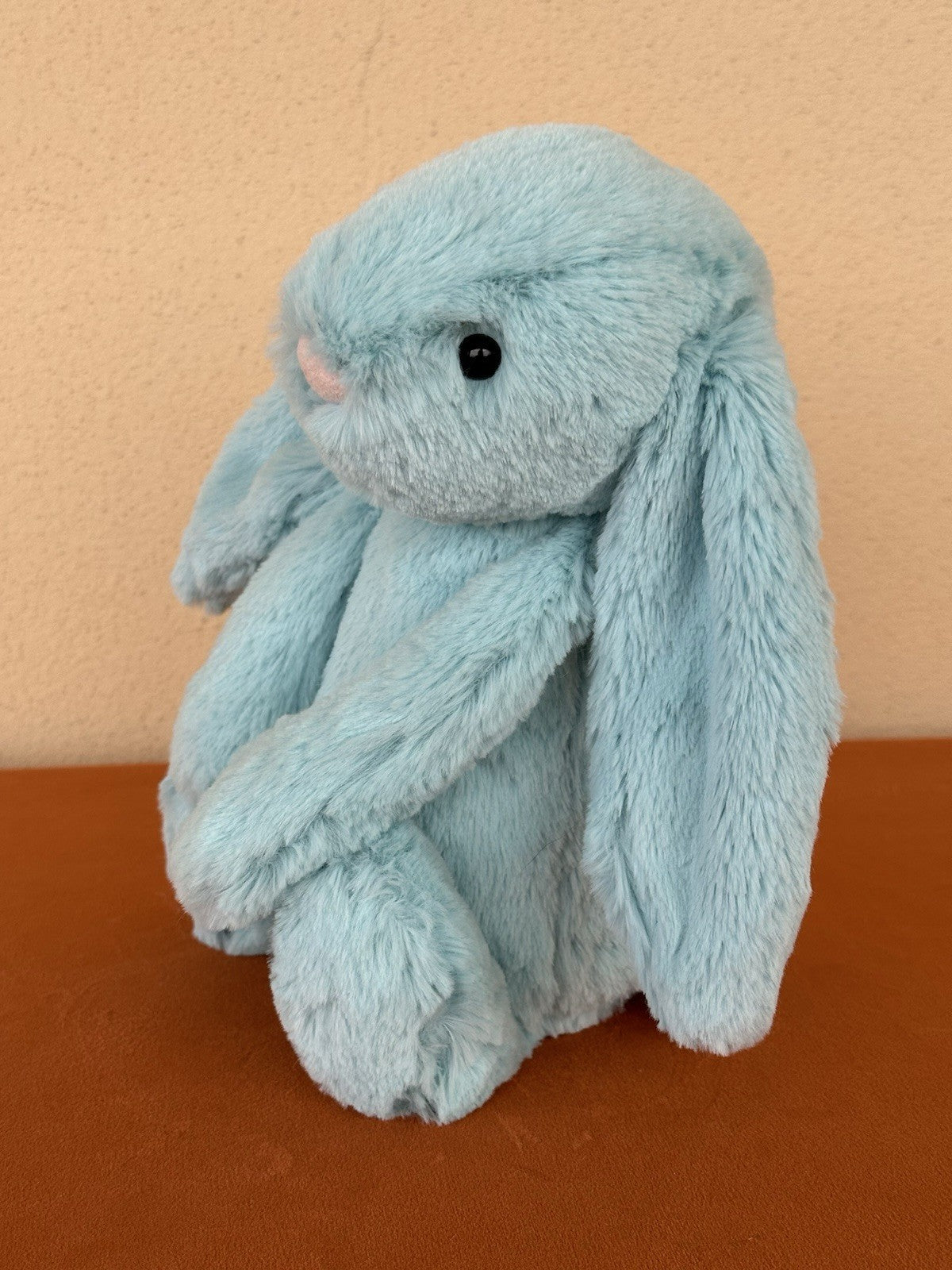 Jellycat Medium Bashful Aqua Bunny BNWOT Retired Rare Soft Toy Rabbit Plush