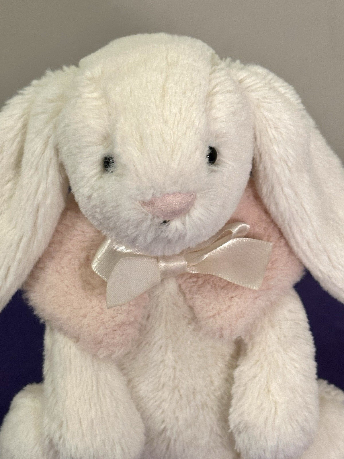 Peluche coniglio invernale Jellycat Bashful crema coniglietto neve pensionato raro bianco e rosa-