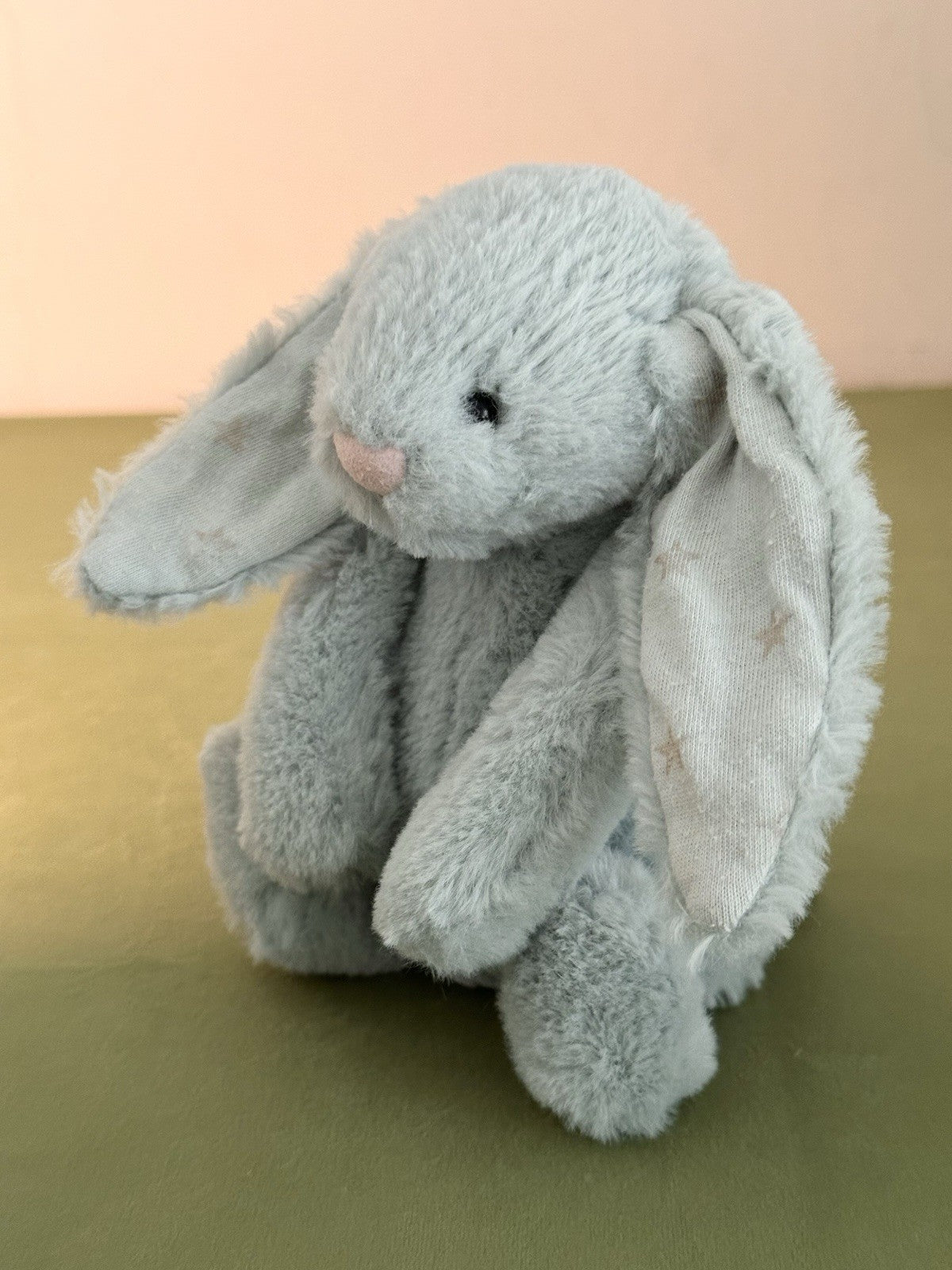 Jellycat piccolo coniglietto scintillante timido verde salvia con stelle argento coniglio-