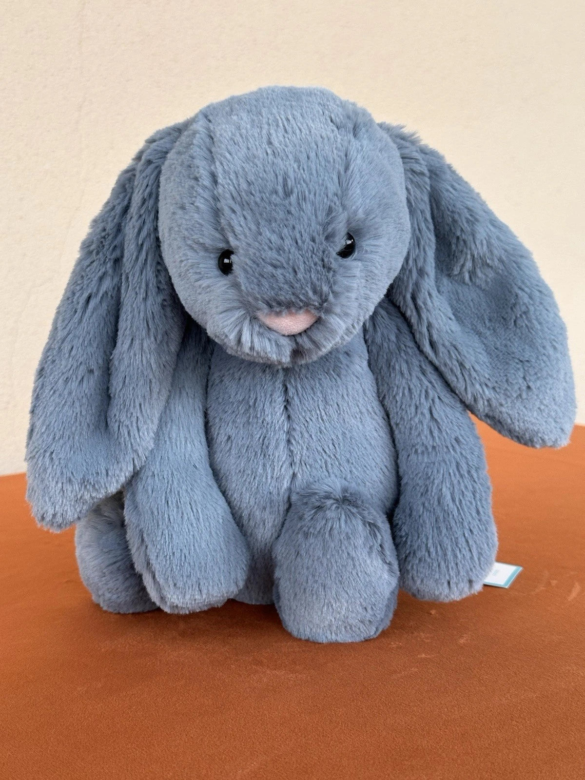 NUOVO Jellycat Medium Bashful coniglietto blu scuro nuovo con etichette coniglio in pensione morbido giocattolo peluche