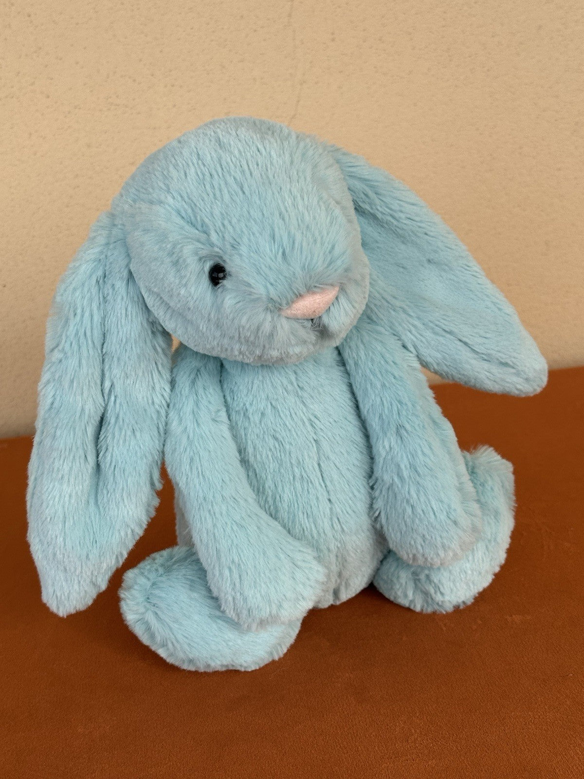 Jellycat Medium Bashful Aqua Bunny BNWOT Retired Rare Soft Toy Rabbit Plush