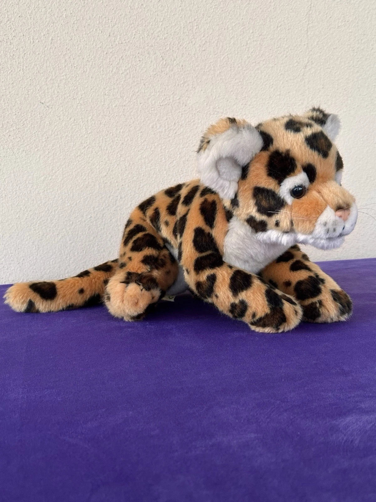 WWF Anna Club Plush Lying Down Leopard Rare Retired HTF Soft Toy Collectible