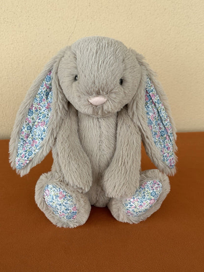 Jellycat Medium Bashful Beige Blue Blossom Bunny BNWOT Rare Retired Rabbit Plush
