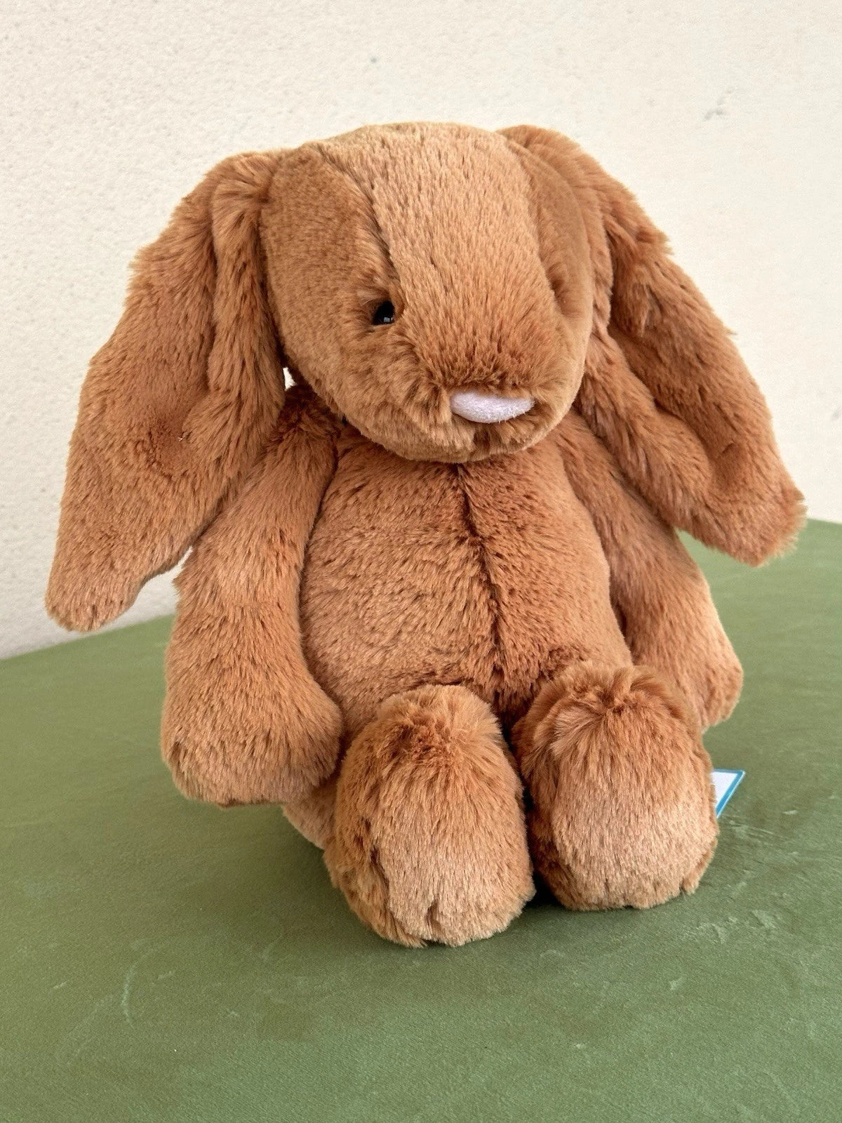 New Jellycat Medium Bashful Golden Bunny BNWT Retired Warm Brown Rabbit Plush