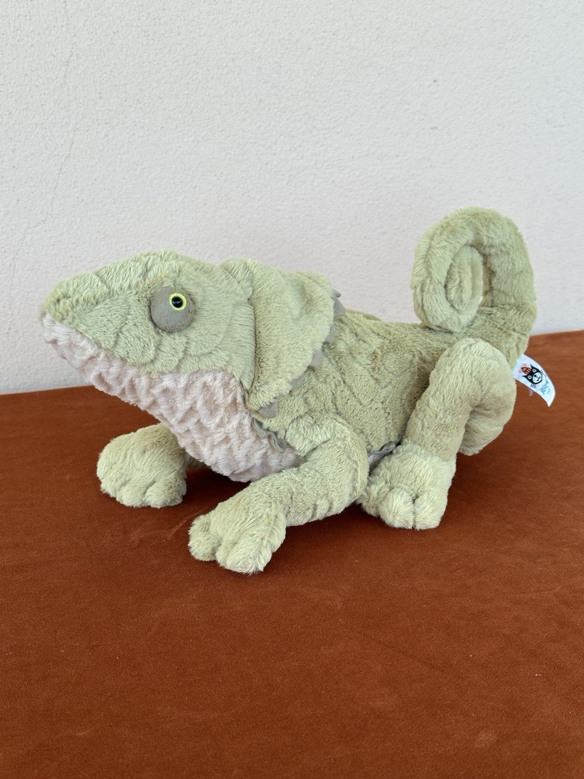Jellycat Logan Lizard NWOT Green Reptile Soft Toy Retired Rare Collectible Plush