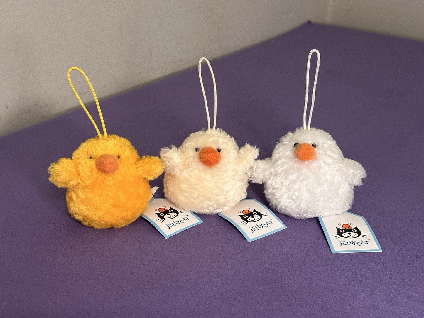 NUOVO pacchetto di 3 pulcini Jellycat Chickadee nuovi con etichette bianco, crema, giallo uccellini rari-