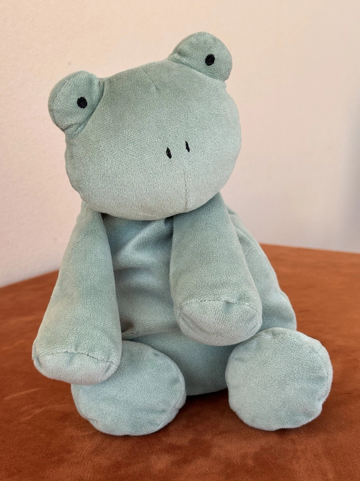 Jellycat Dozydou Frog BNWOT Rare Retired Velvety Sage Green Soft Toy