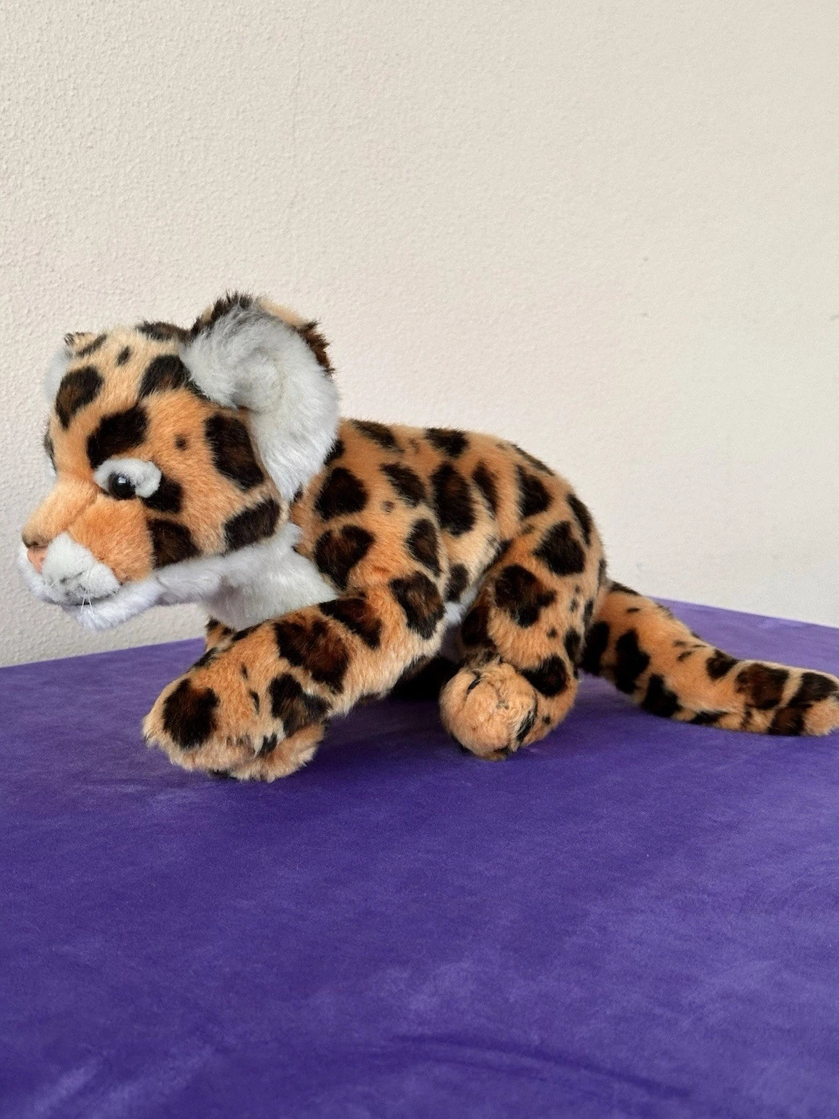 WWF Anna Club Plush Lying Down Leopard Rare Retired HTF Soft Toy Collectible