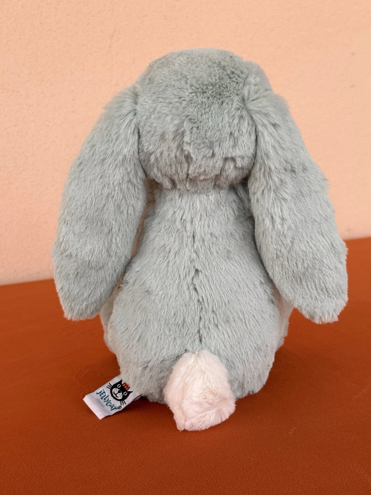 Coniglietto Jellycat Medium Bashful con fiori di salvia nuovo senza etichette verde con fiore coniglio in pensione