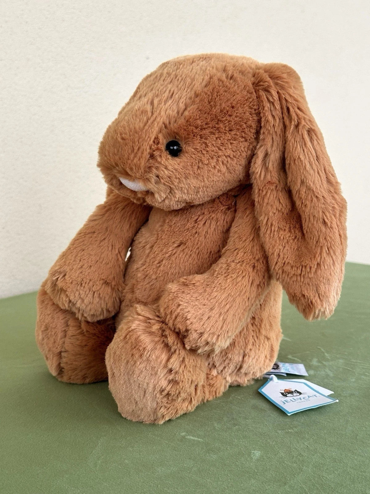 New Jellycat Medium Bashful Golden Bunny BNWT Retired Warm Brown Rabbit Plush