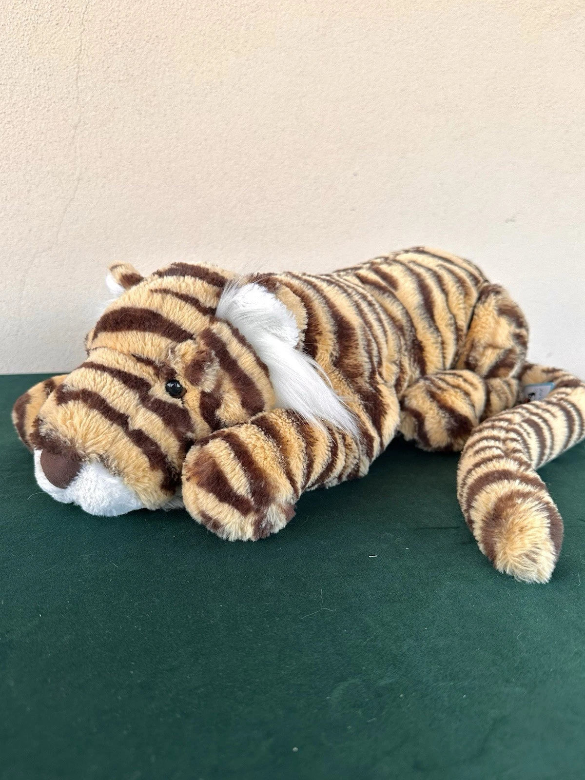 New Jellycat Large Taylor Tiger BNWT Striped Big Wild Cat Soft Toy Rare Retired