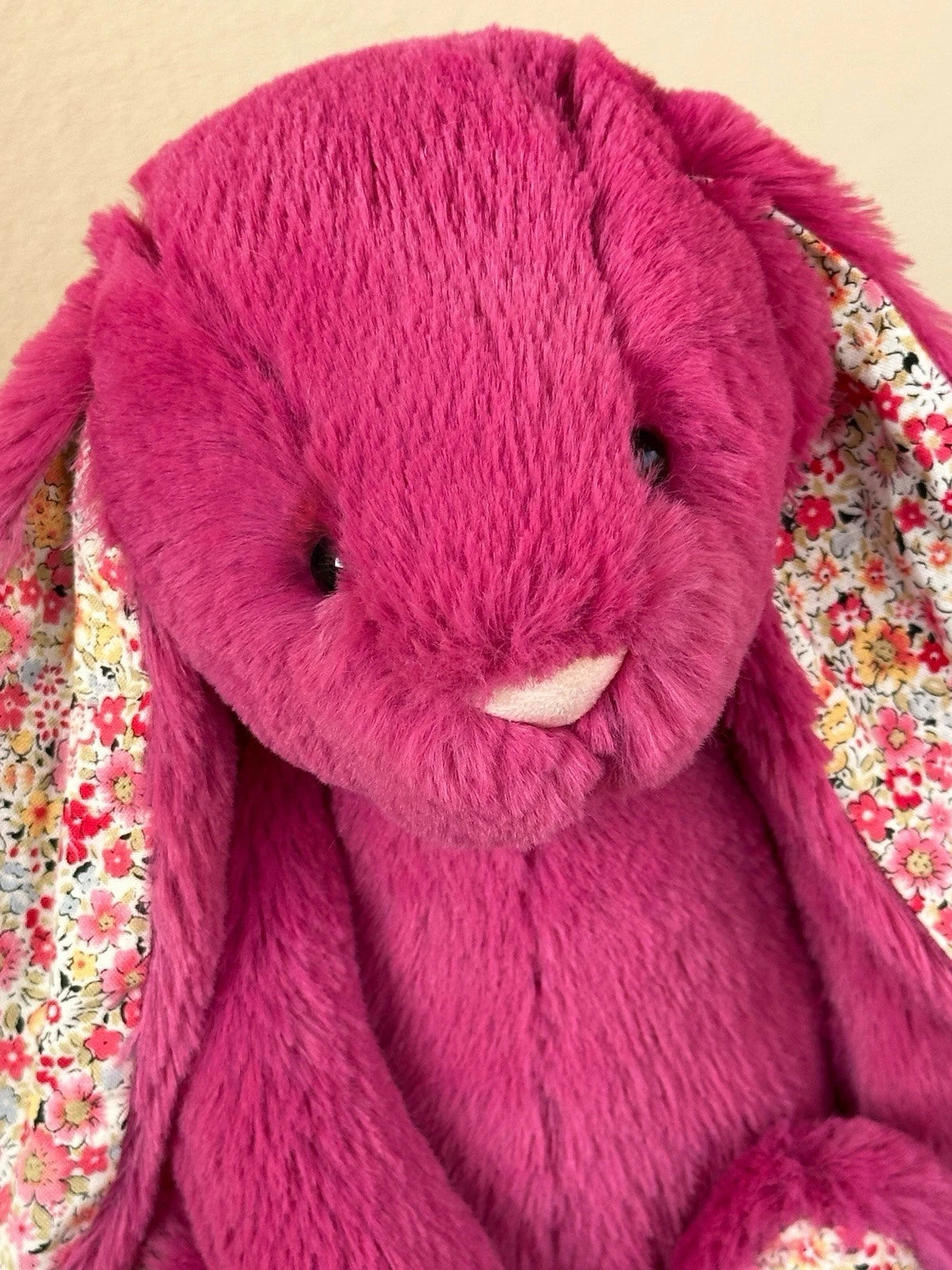 Jellycat Medium Bashful Rose Blossom Bunny Rare Retired Hot Pink Rabbit Plush