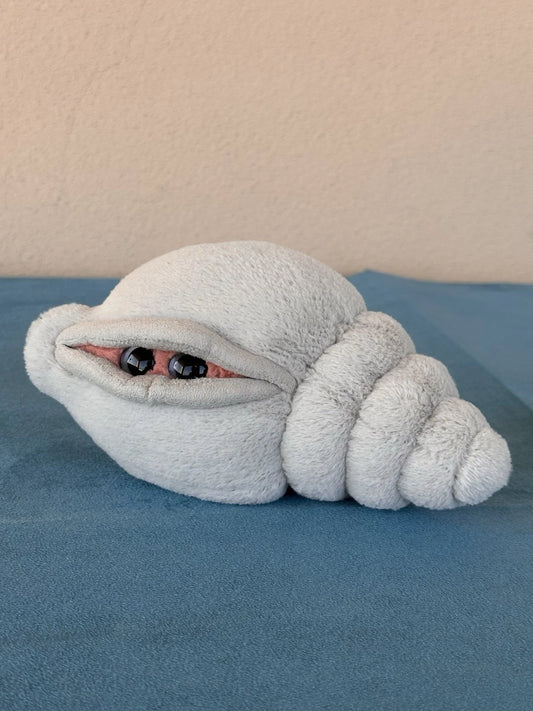 Jellycat Katie Conch Nuovo senza etichette Conchiglia Conchiglia Giocattolo Morbido Ultra Raro Peluche Ritirato cm22