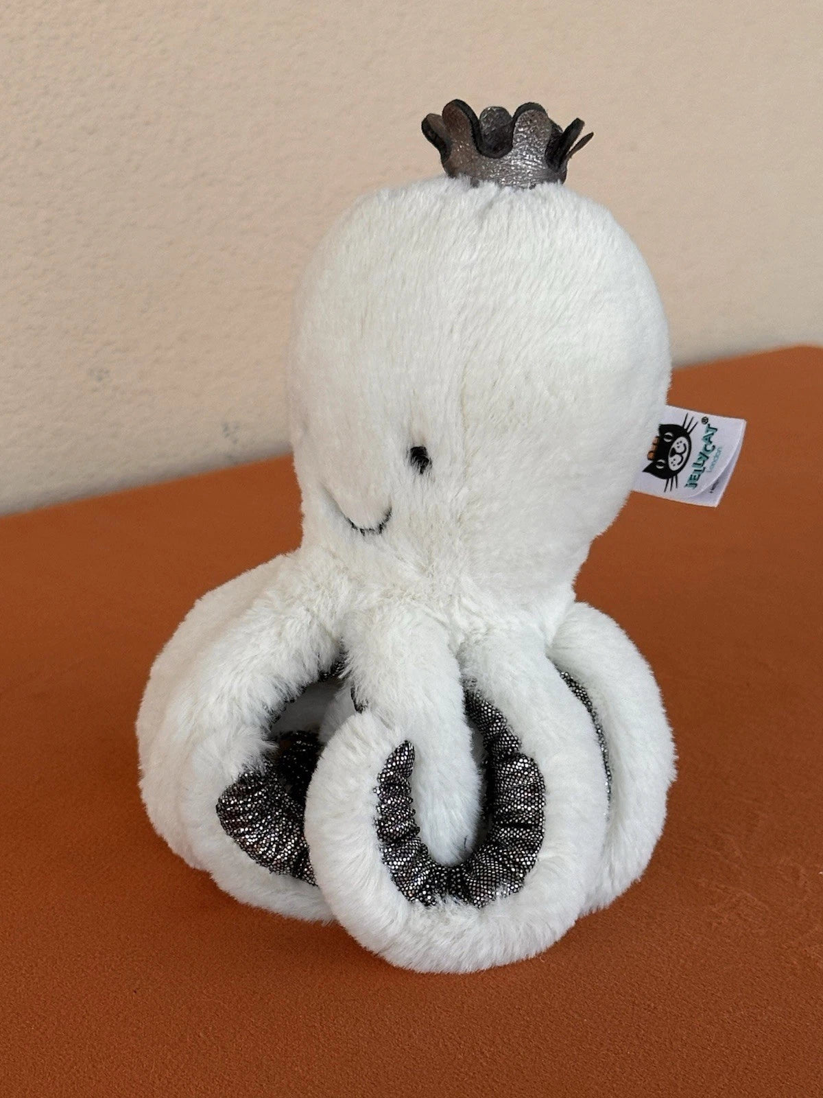 Jellycat Baby Cosmo Octopus BNWOT Tiny Crown White Squid Sea Creature Retired