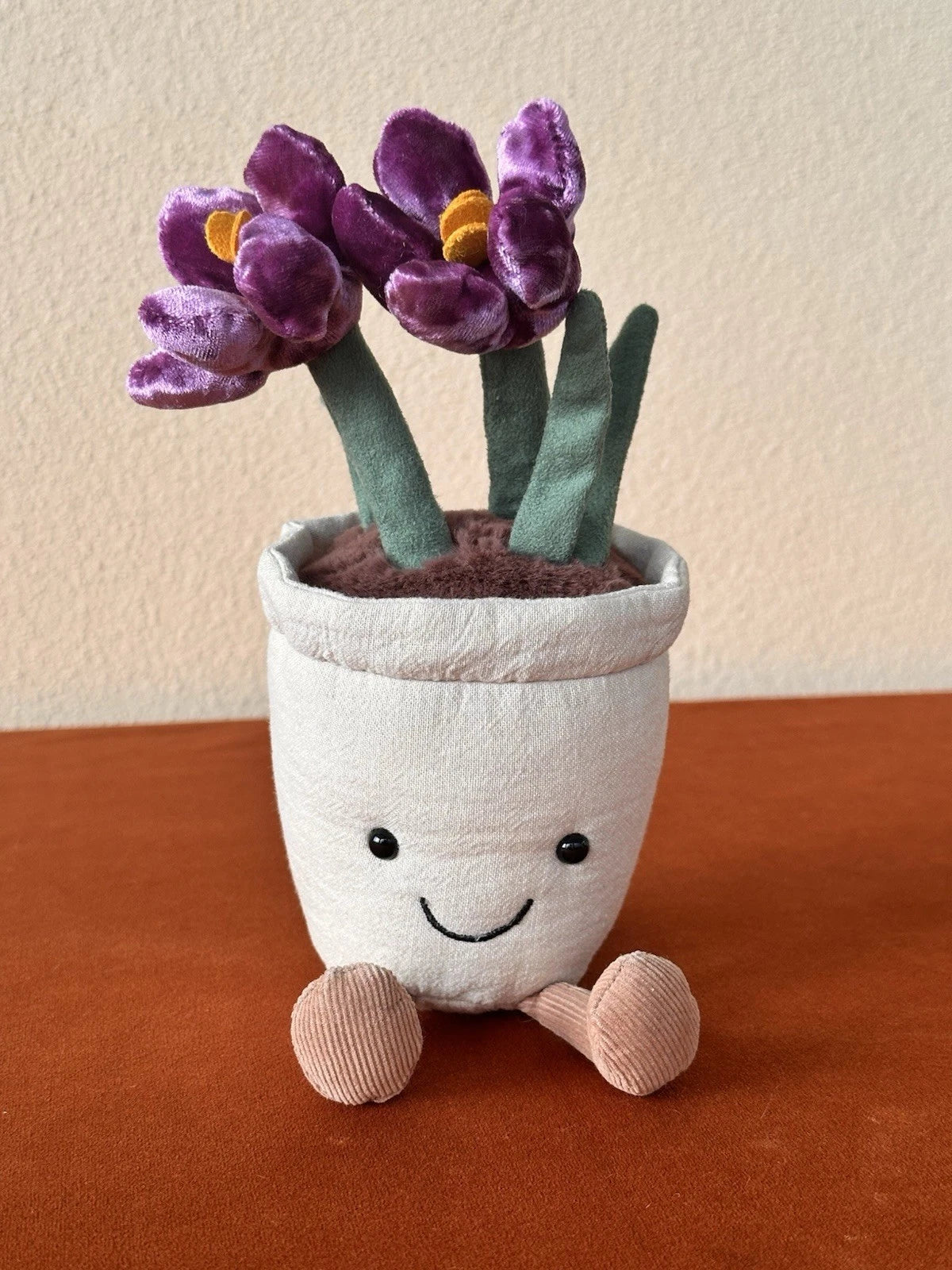 Jellycat Amuseables Crocus BNWOT Plant In Pot Rare Retired Purple Flowers Plush