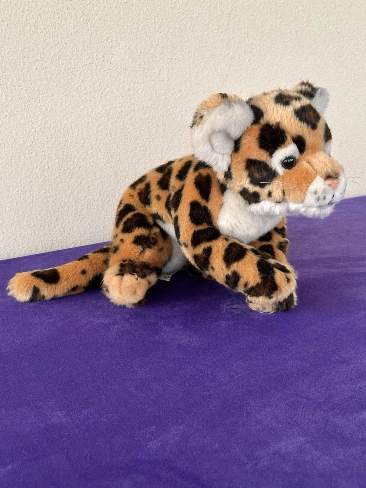 WWF Anna Club Plush Lying Down Leopard Rare Retired HTF Soft Toy Collectible