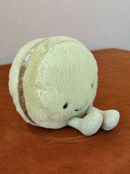Jellycat Amuseable Pistachio Macaron BNWOT First Original Release Retired Plush