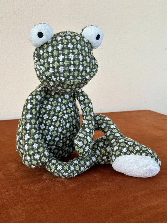 Jellycat Kooky Frog Vintage Green White Crosshatch Pattern Long Legs White Feet