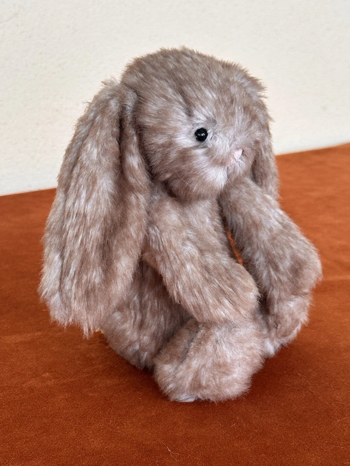 Jellycat Small Bashful Pecan Bunny BNWOT Woodland Brown Rabbit Retired HTF