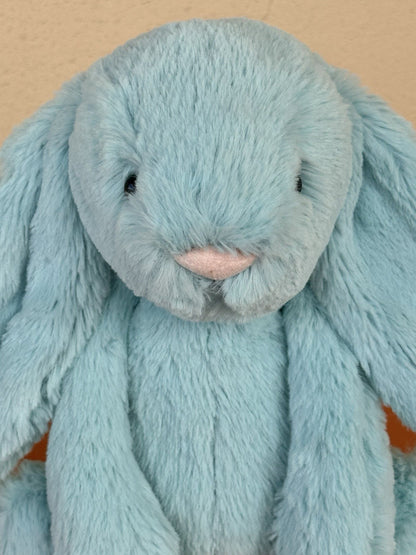 Jellycat Medium Bashful Aqua Bunny BNWOT Retired Rare Soft Toy Rabbit Plush