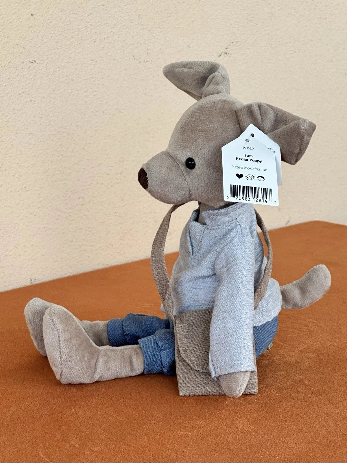 NUOVO Jellycat Pedlar Cucciolo Nuovo con etichette Raro Cane Pensionato Postino Giocattolo Morbido Mutt Peluche