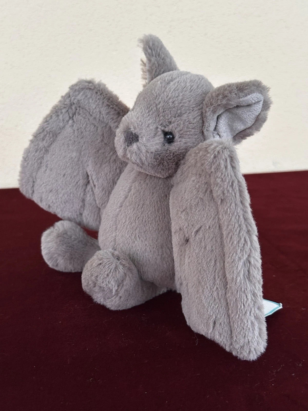 New Jellycat Small Bashful Bat BNWT Retired Rare Halloween Grey Bat Plush cm.20