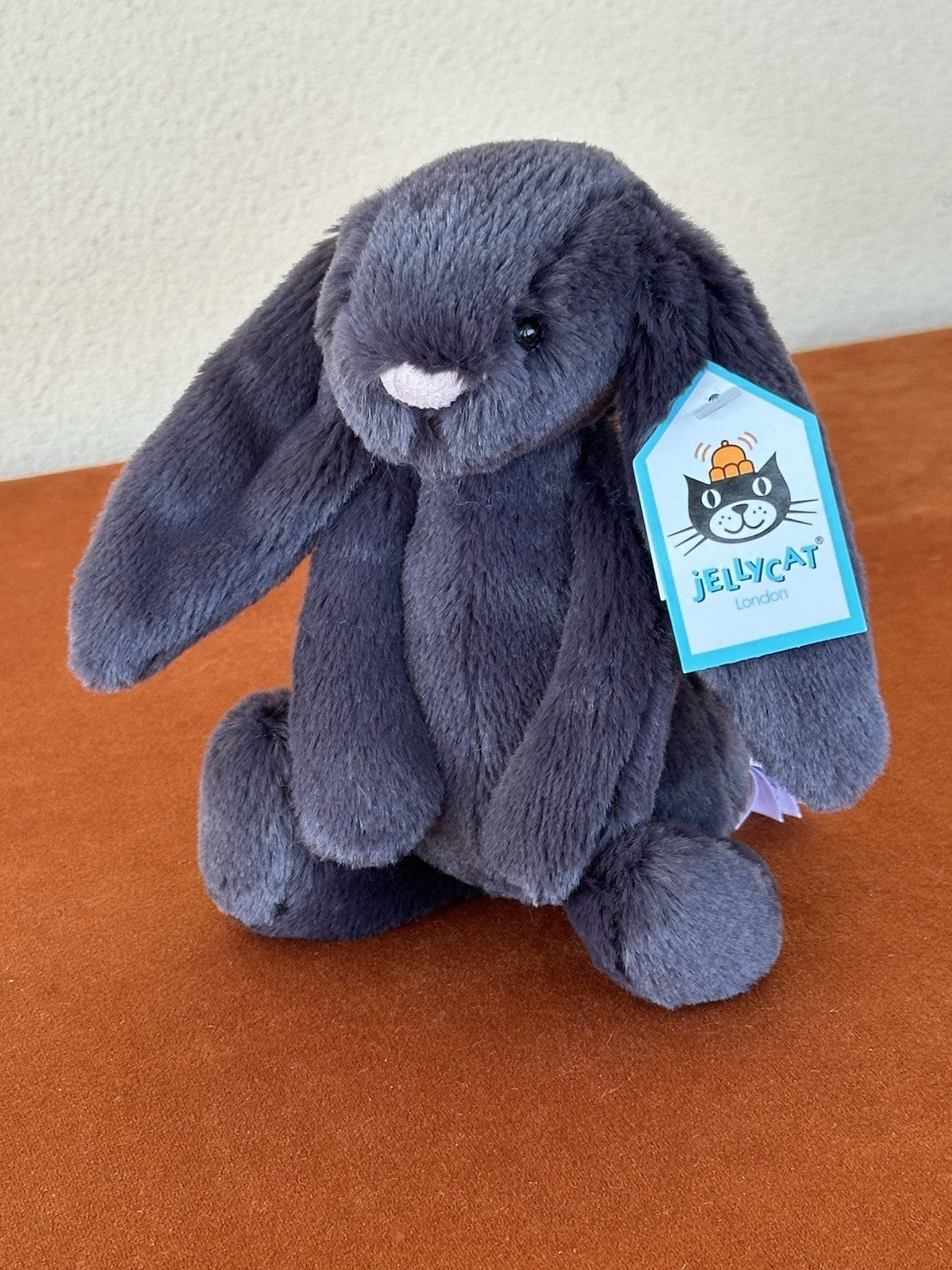NUOVO Jellycat Small Bashful Inky Bunny nuovo con etichette grigio scuro coniglio ritirato raro peluche-
