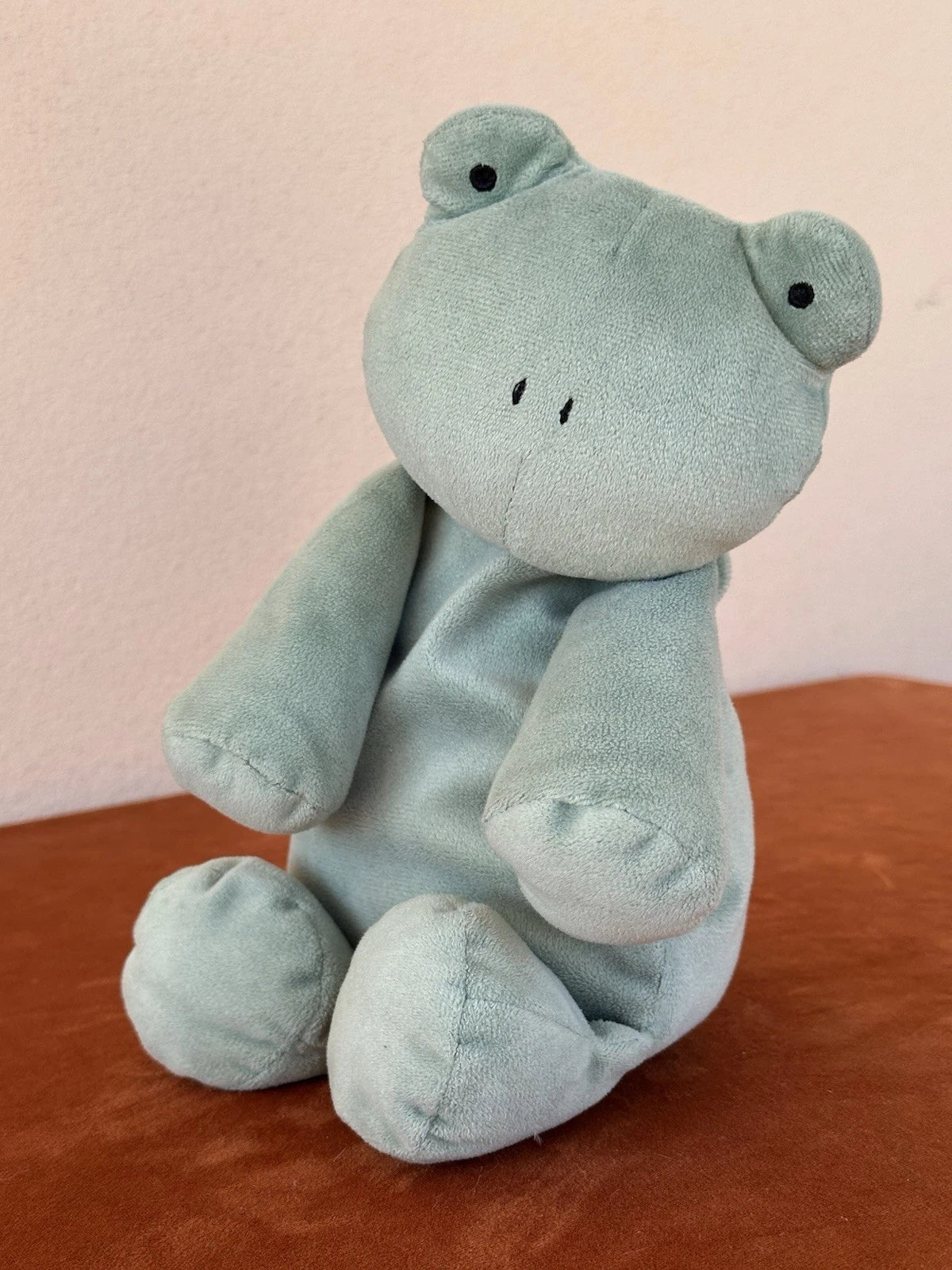 Jellycat Dozydou Frog BNWOT Rare Retired Velvety Sage Green Soft Toy