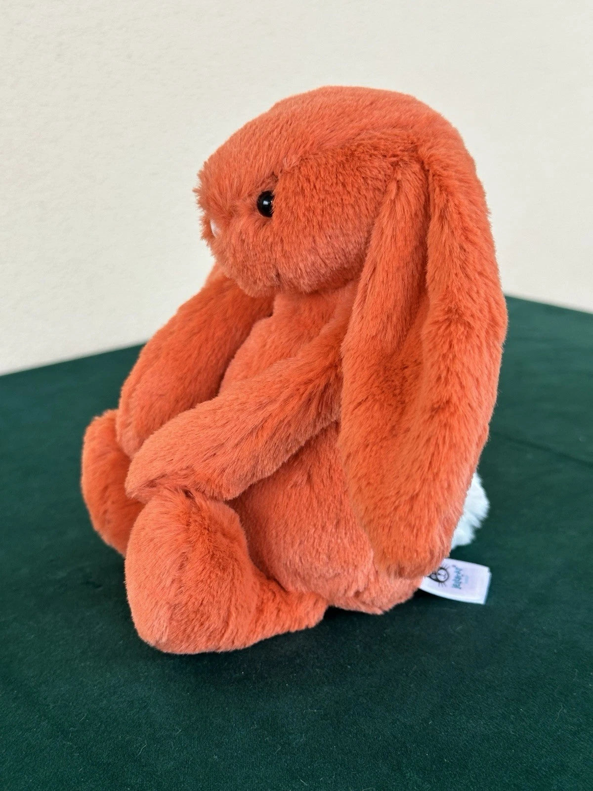 Jellycat Small Bashful Tangerine Bunny NWOT Retired Orange Rabbit Soft Plush Toy