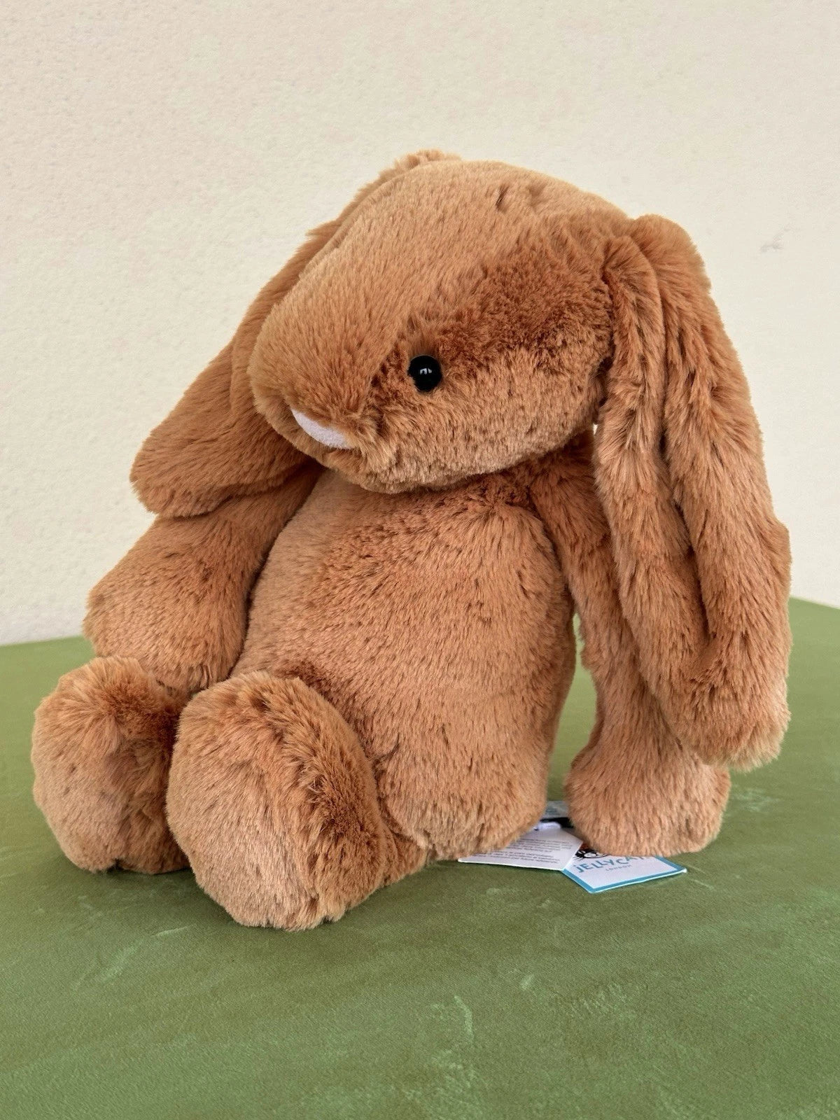 New Jellycat Medium Bashful Golden Bunny BNWT Retired Warm Brown Rabbit Plush
