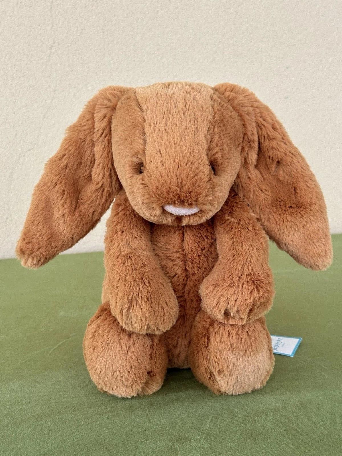 New Jellycat Medium Bashful Golden Bunny BNWT Retired Warm Brown Rabbit Plush