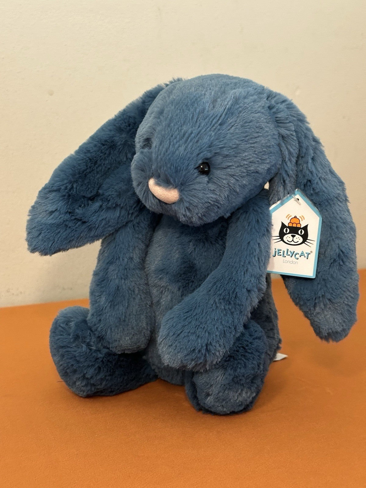 NUOVO coniglietto minerale Jellycat Medium Bashful nuovo con etichette blu benzina raro coniglio-