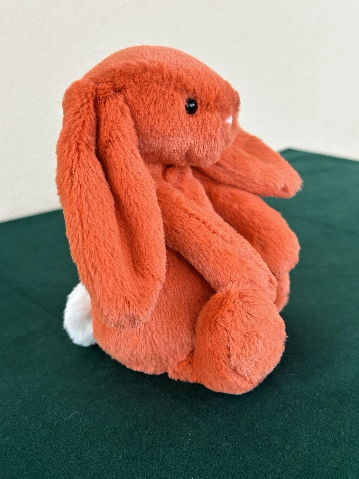 Jellycat Small Bashful Tangerine Bunny NWOT Retired Orange Rabbit Soft Plush Toy