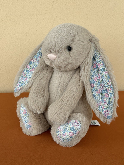 Jellycat Medium Bashful Beige Blue Blossom Bunny BNWOT Rare Retired Rabbit Plush
