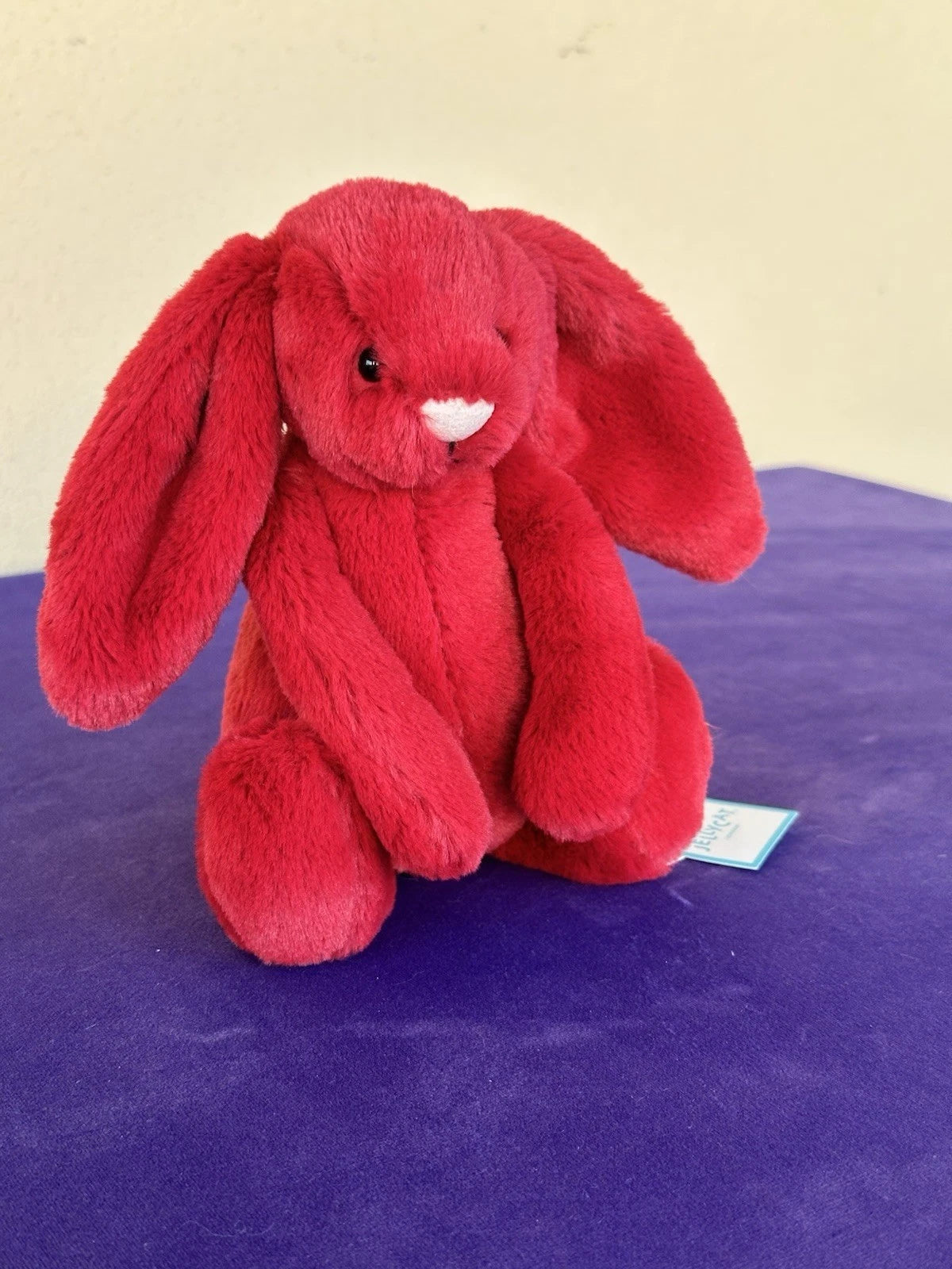 NUOVO Jellycat Little Cranberry Bunny Nuovo con etichette Ritirato Piccolo Rosso Natale Coniglio Peluche