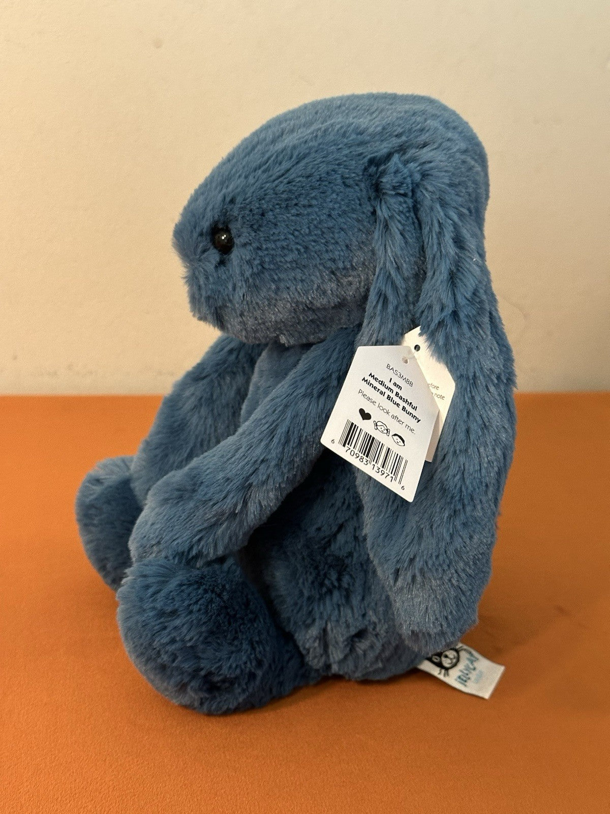 NUOVO coniglietto minerale Jellycat Medium Bashful nuovo con etichette blu benzina raro coniglio-