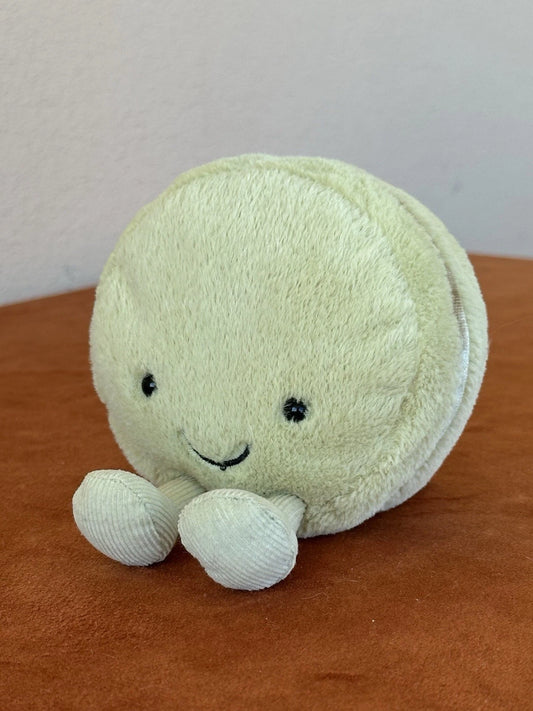 Jellycat Amuseable Pistachio Macaron BNWOT First Original Release Retired Plush
